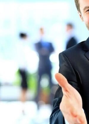 Dubai Airport  Transit Meet & Assist -  Deluxe Package