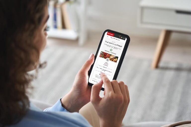 Emirates Launches In-Flight Meal Pre-Ordering for All German Routes