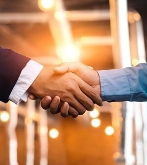 Dubai Airport Terminal 1 Arrival Meet & Greet - Deluxe Service